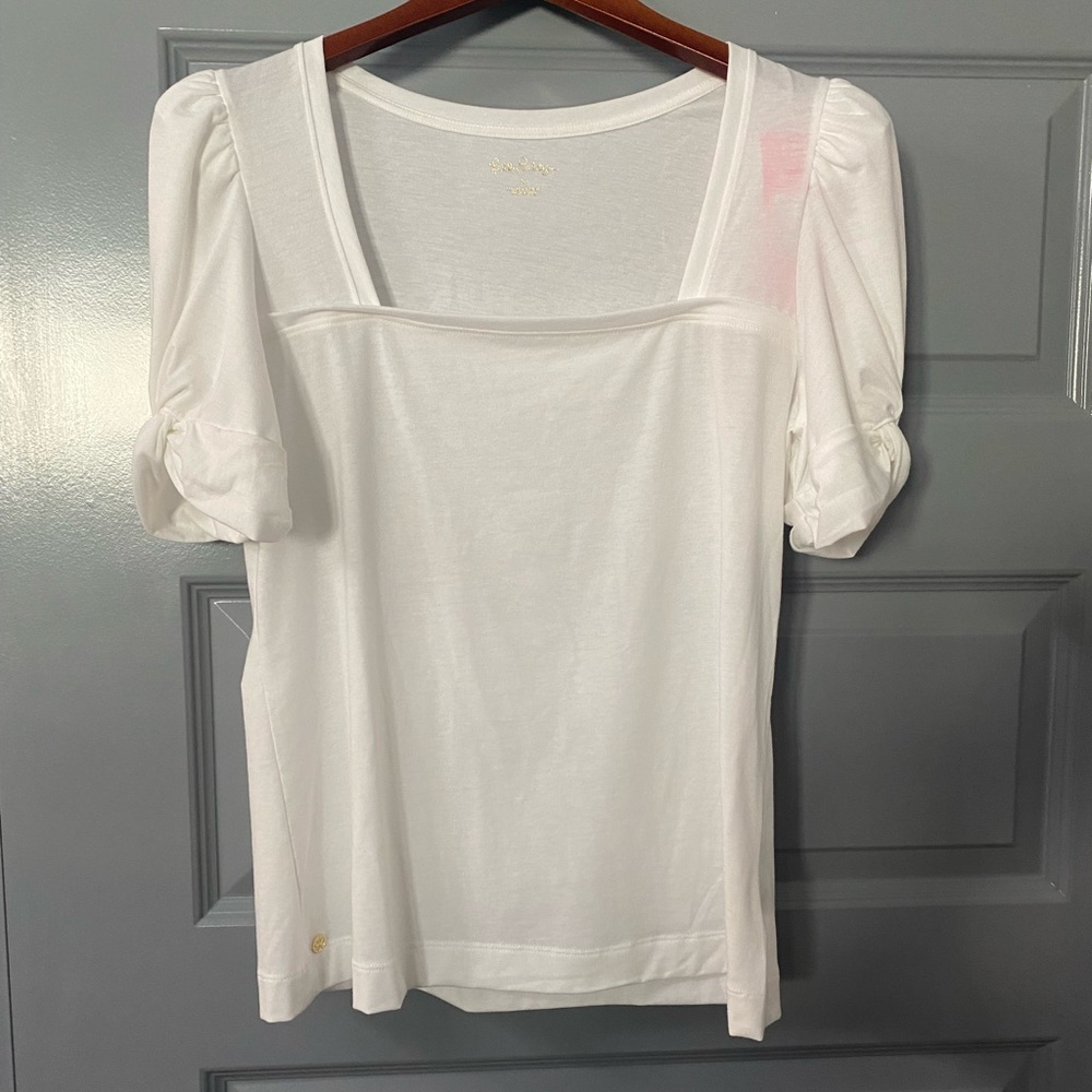 NWT Lilly Pulitzer white short sleeved top